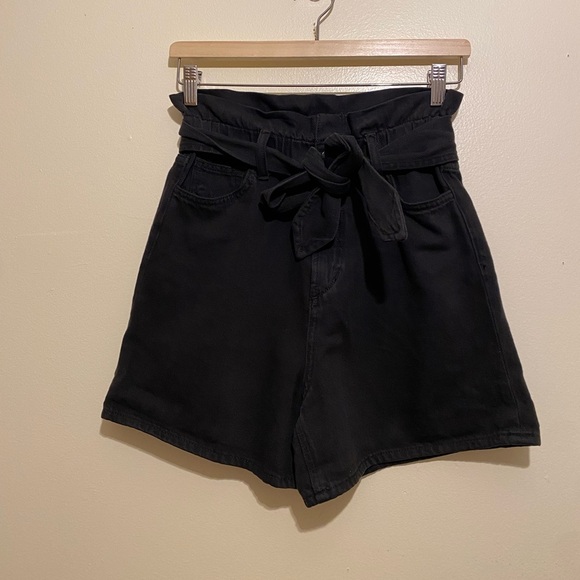 Joe’s Jeans black high waisted belted shorts . Size 24 - Picture 2 of 8